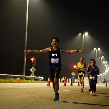Runner Photo 7401350