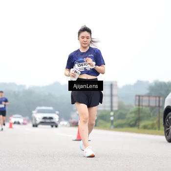 Runner Photo 7401359