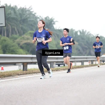 Runner Photo 7401399
