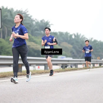 Runner Photo 7401444