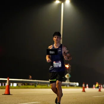 Runner Photo 7401456