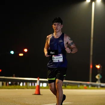 Runner Photo 7401474