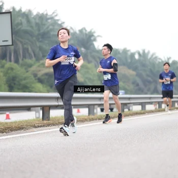 Runner Photo 7401483