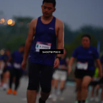 Runner Photo 7401515
