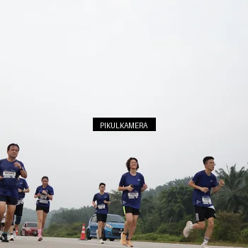 Runner Photo 7401543