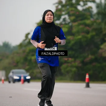 Runner Photo 7401566