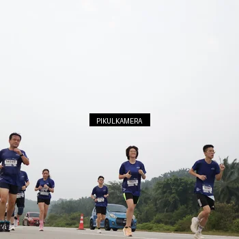 Runner Photo 7401572