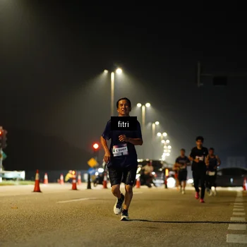 Runner Photo 7401579