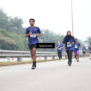 Runner Photo 7401607