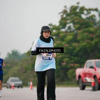 Runner Photo 7401630