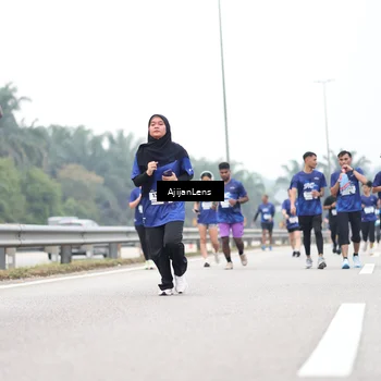Runner Photo 7401639