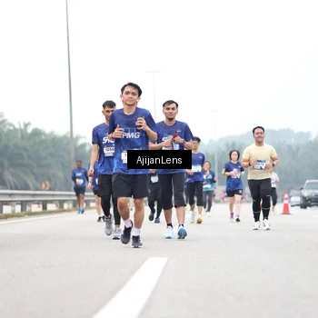 Runner Photo 7401686