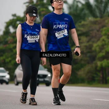 Runner Photo 7401711