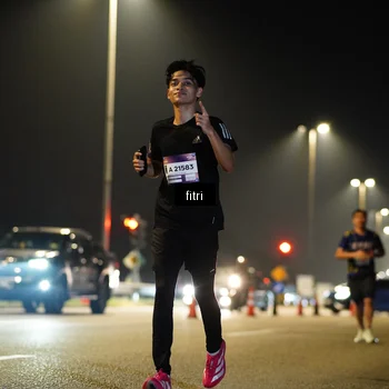 Runner Photo 7401798