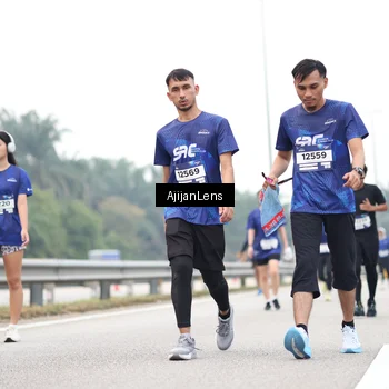 Runner Photo 7401885