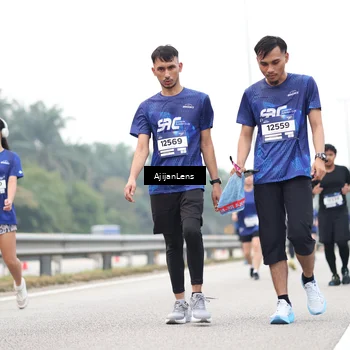 Runner Photo 7401912