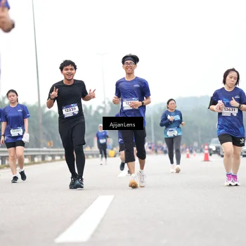 Runner Photo 7401929