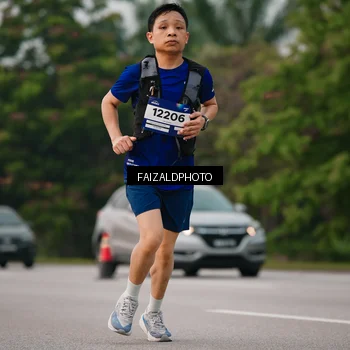 Runner Photo 7401966