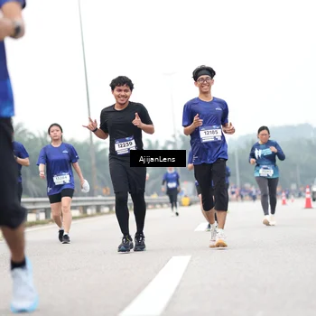 Runner Photo 7401983