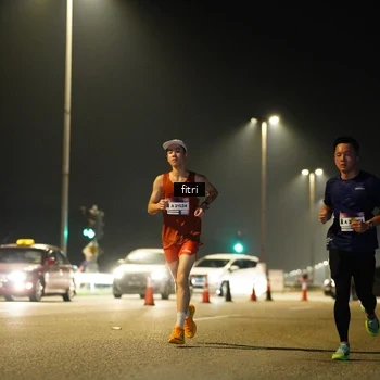 Runner Photo 7402074