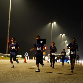 Runner Photo 7402134