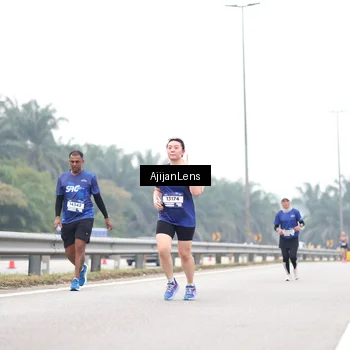 Runner Photo 7402145