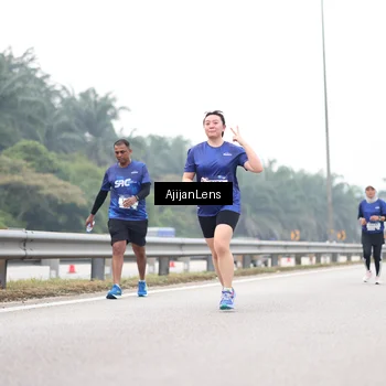 Runner Photo 7402169