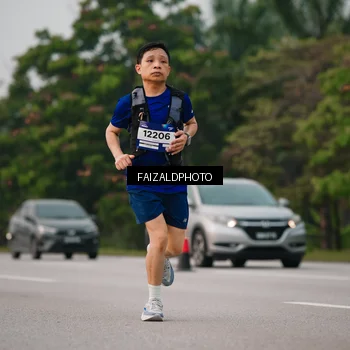 Runner Photo 7402183