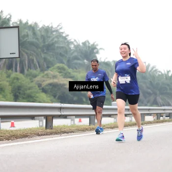 Runner Photo 7402196