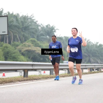 Runner Photo 7402198