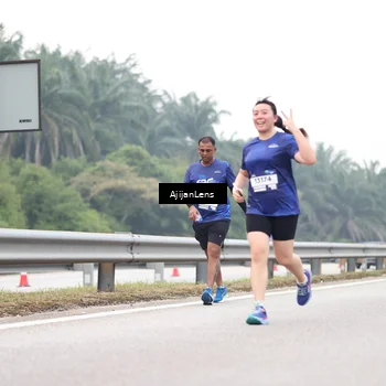 Runner Photo 7402227
