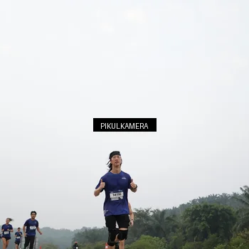 Runner Photo 7402272