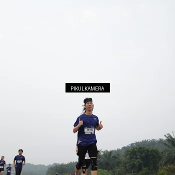 Runner Photo 7402349