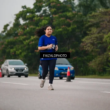 Runner Photo 7402384
