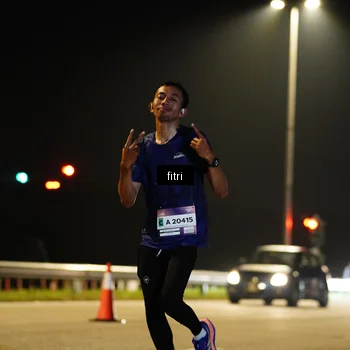 Runner Photo 7402416