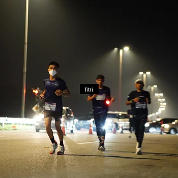 Runner Photo 7402428