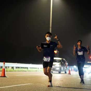 Runner Photo 7402477