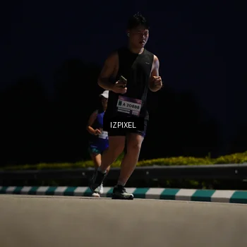 Runner Photo 7402587