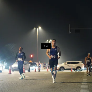 Runner Photo 7402599