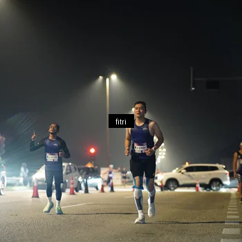 Runner Photo 7402601