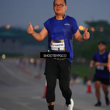 Runner Photo 7402606