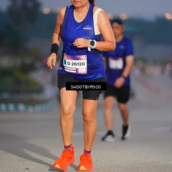 Runner Photo 7402640