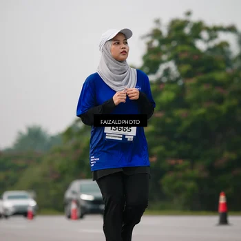 Runner Photo 7402686