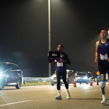 Runner Photo 7402706