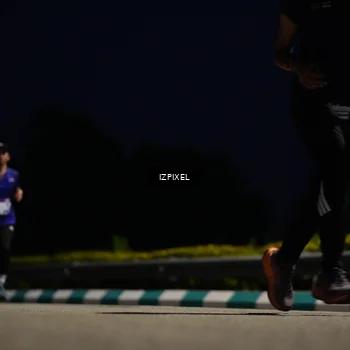 Runner Photo 7402901