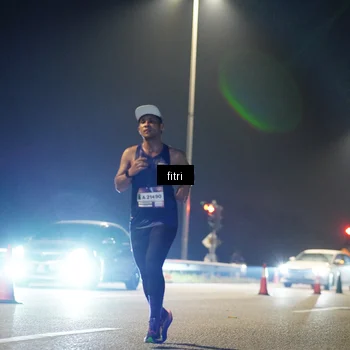 Runner Photo 7402953