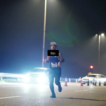 Runner Photo 7402956