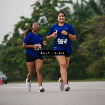 Runner Photo 7402961