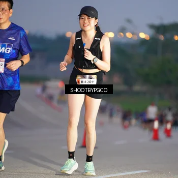 Runner Photo 7403012