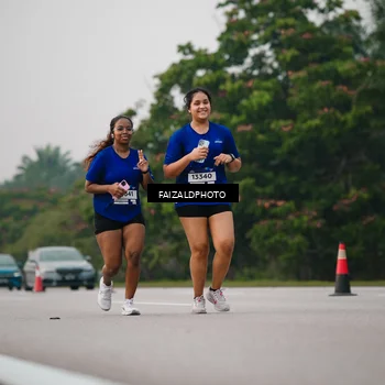 Runner Photo 7403025